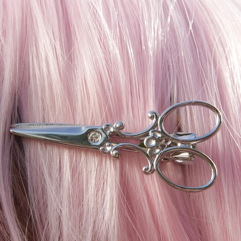 maintenance cut ✃ ⋆ ˚｡𖦹 ⋆｡° at dye4dolls in Orlando, FL