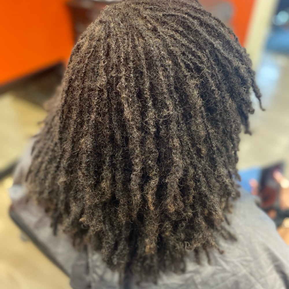 Re-tie Service 6 Weeks + at Tyes That Bind in Texarkana, TX