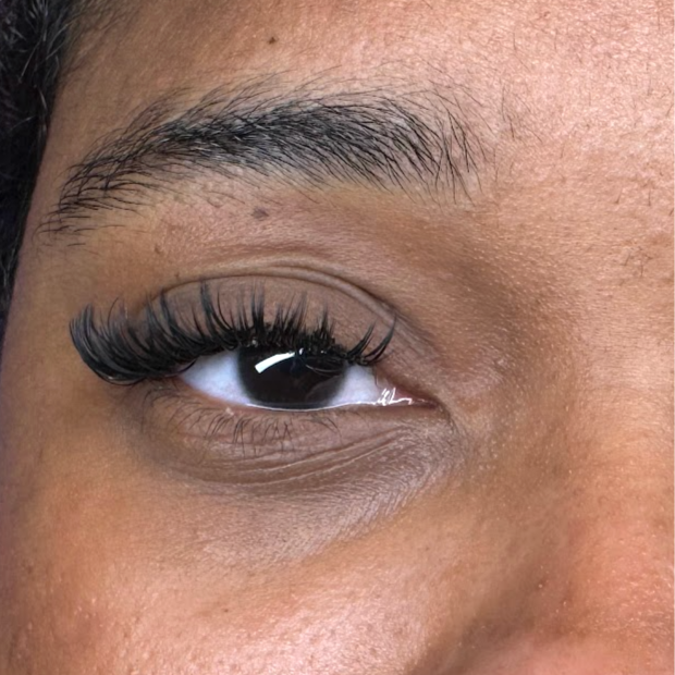 Volume lash extensions at Brookelyns Beauty Bar in Kansas city, MO