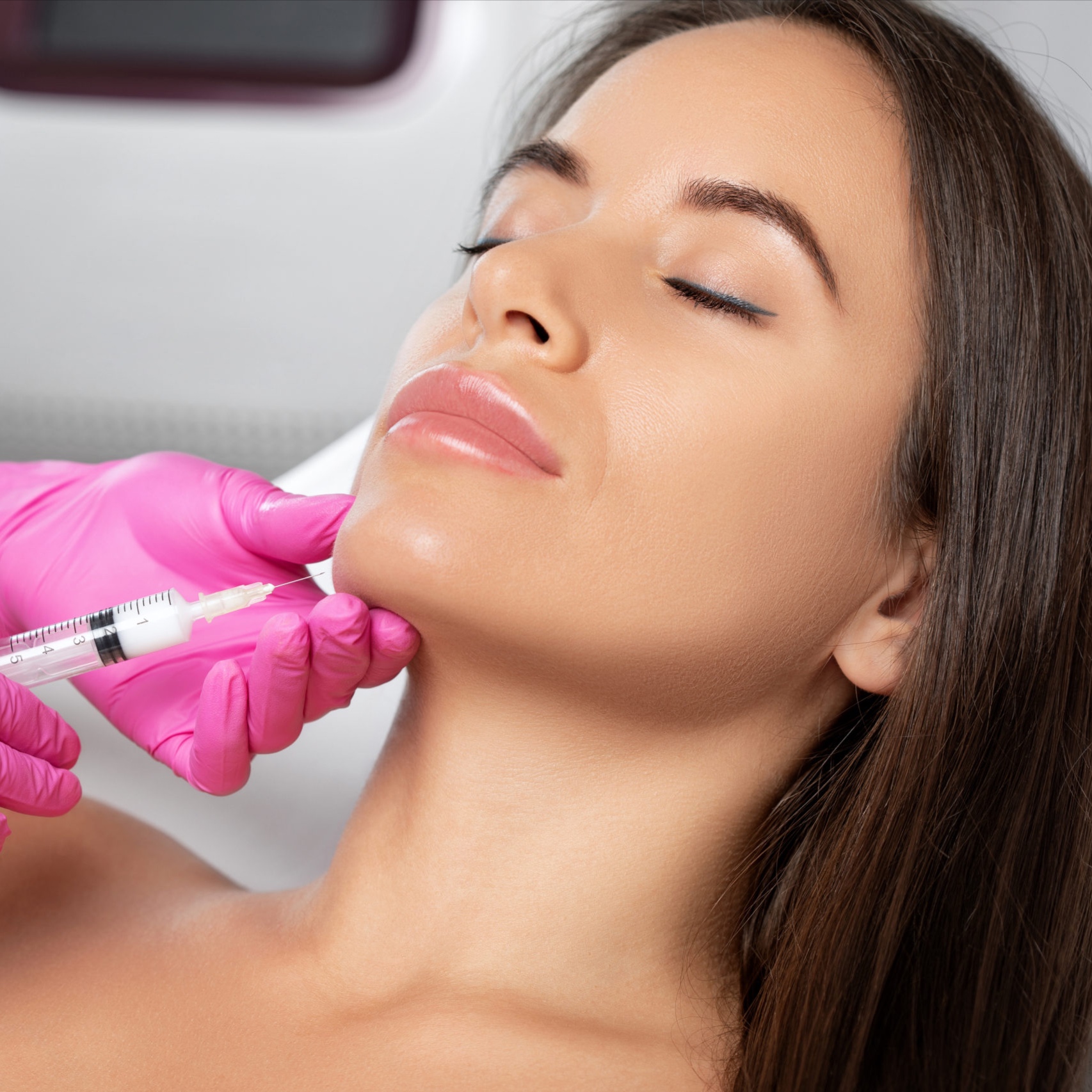 Chin Lipo Injection