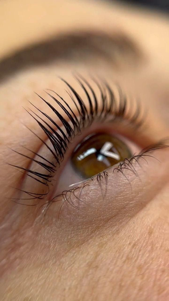 LASH LIFT & TINT