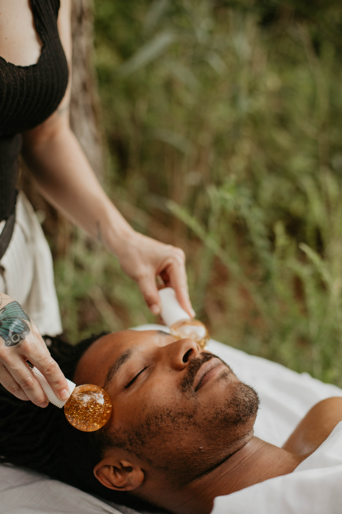 The Chill Lift | Cryo Face Massage