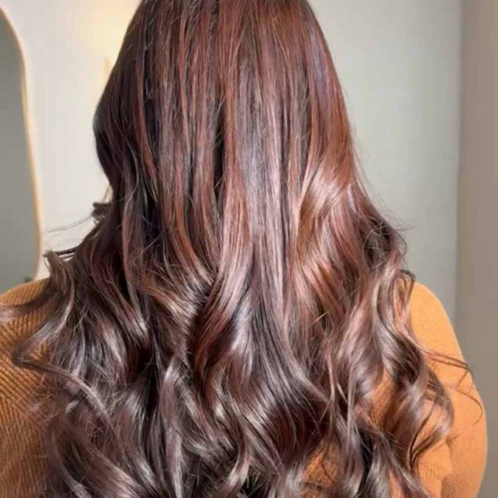 Cut , Blowout And Style at The Glow Lab HTX in Richmond, TX