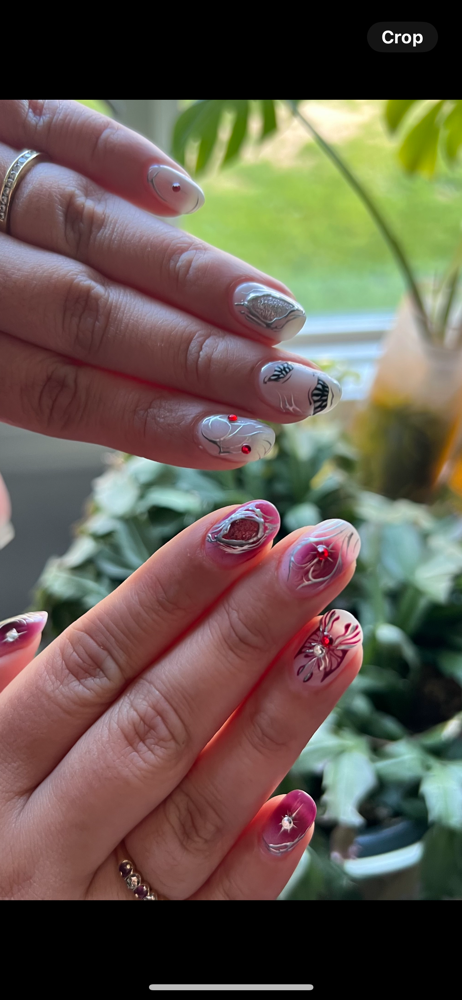 Detailed Structured Manicure