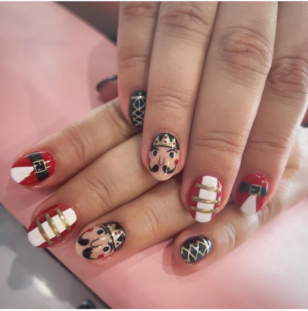 Tier 4 Nail Art