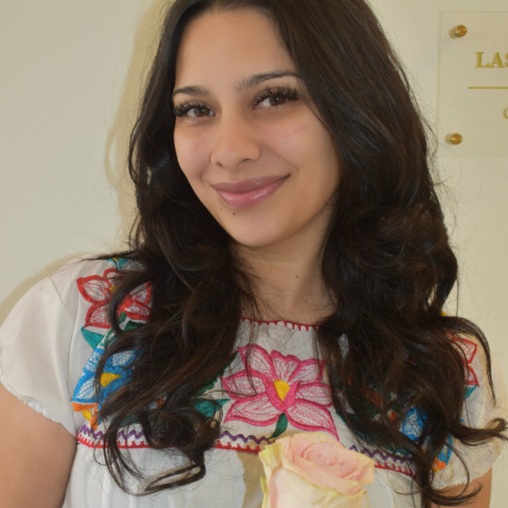 90 min Lash Fill (2.5-3WKS/21 DAYS) at LashQueensByRosa in brownsville, TX