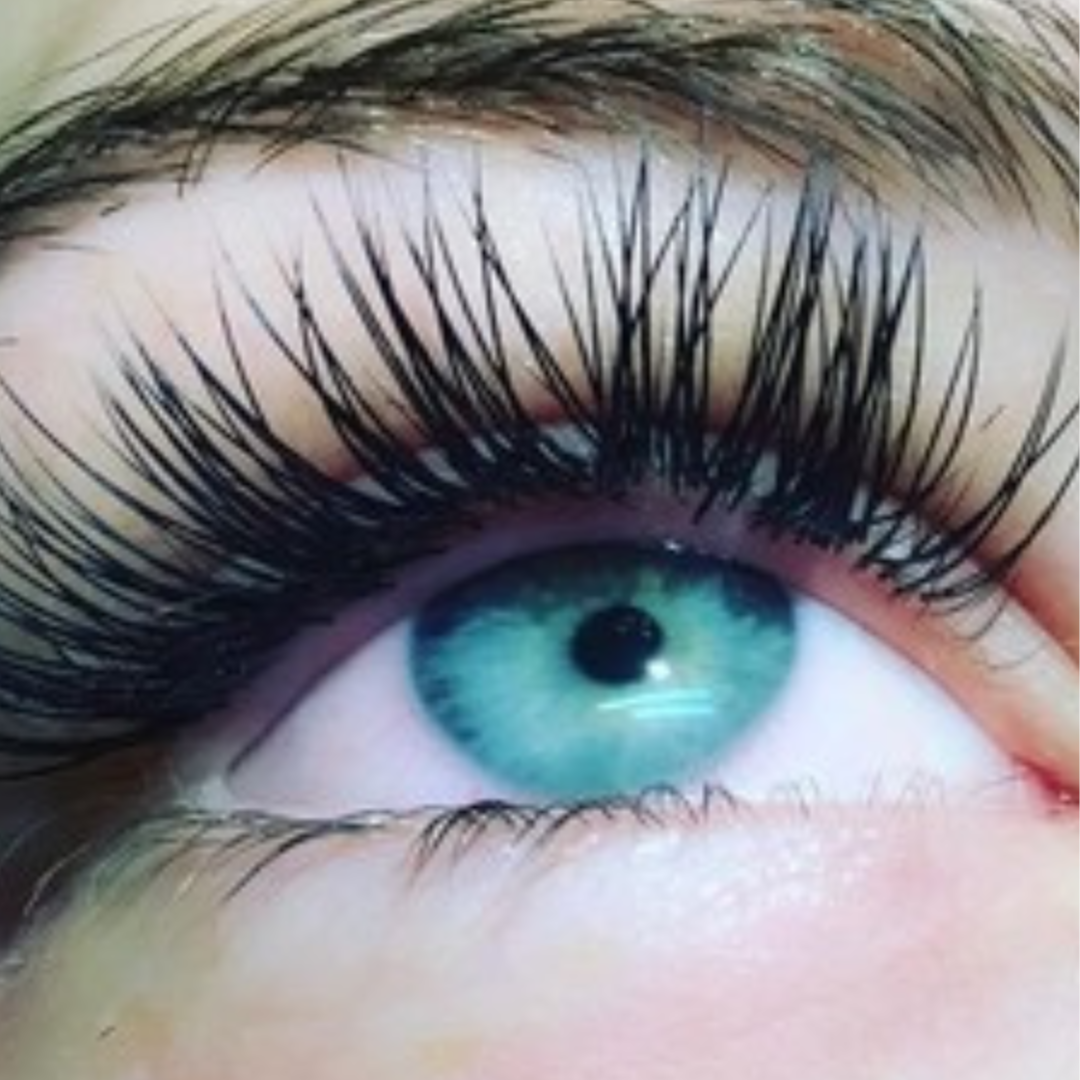 Classic Lash Fullset at To Cut & Dye For | Sculpted with Kare in Los Angeles, CA