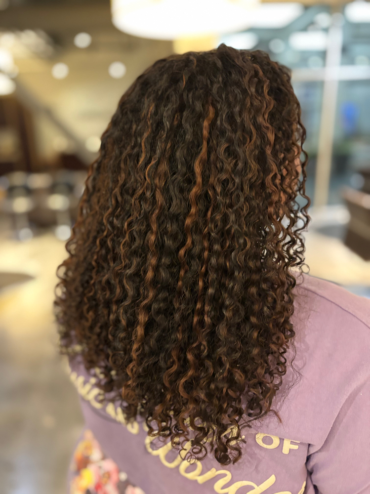 Curly Cut + Style