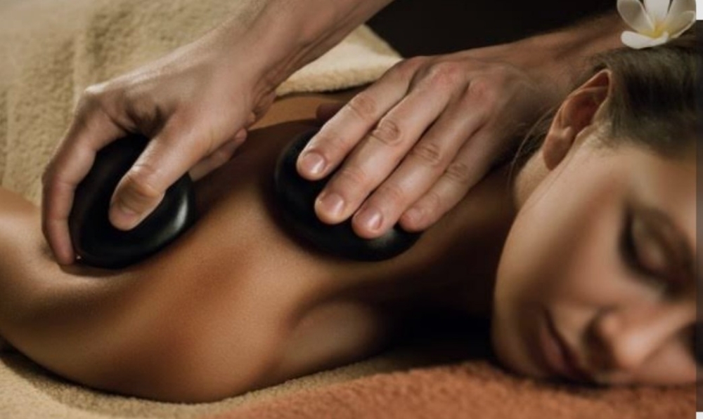 Ultimate Hot Stone 90 min