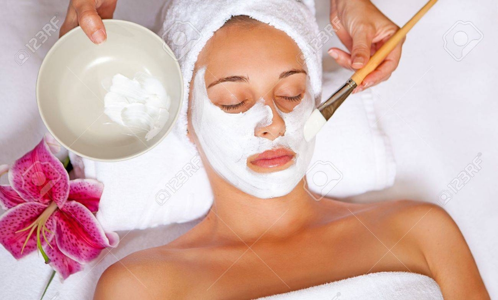 Lilly Express Facial