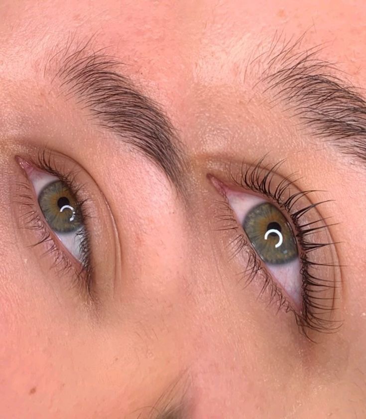 Lash Lift And Tint
