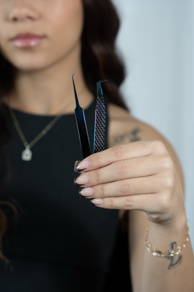 Lash Removal