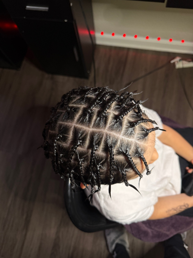 KIDS BOXBRAIDS/TWISTS