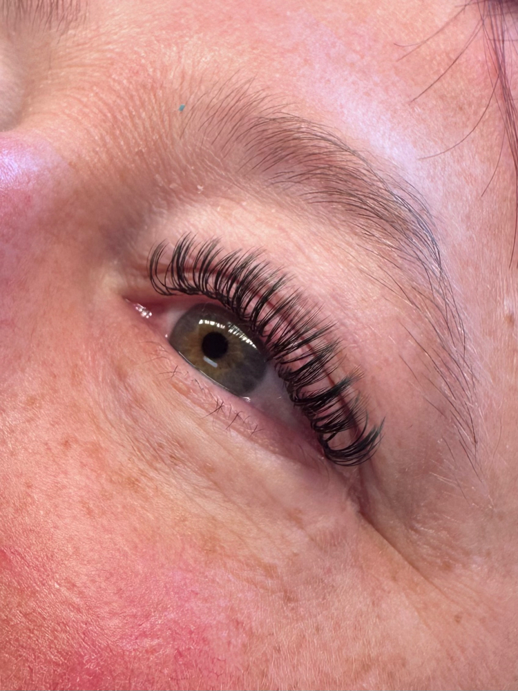 Hybrid Lashes Full Set