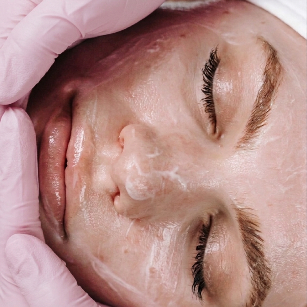 Hydrating Facial at Pretty Beautiful Aesthetics in Trinity, FL