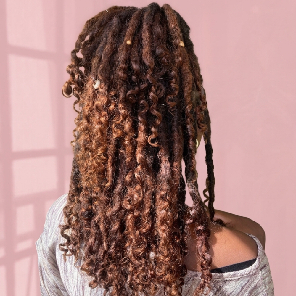 Goddess Curls at Abrieel Beauty in North Hollywood, CA