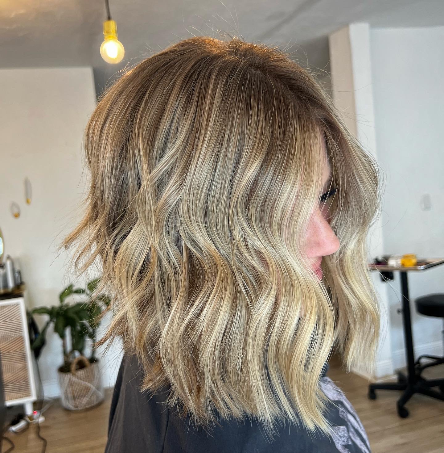 Women's Haircut + Blowdry