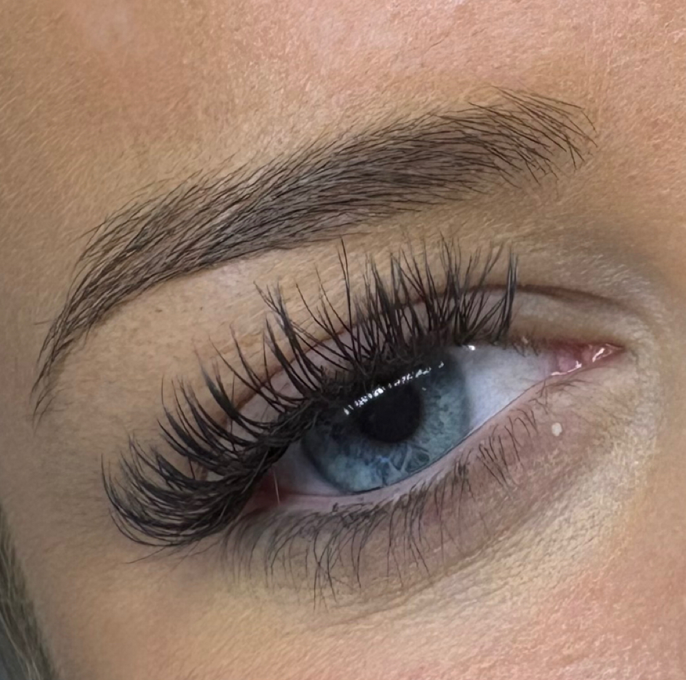Classic Eyelash Extensions at Beauty by shadia in Atlanta, GA
