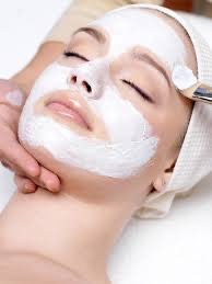 LUSH Signature Facial