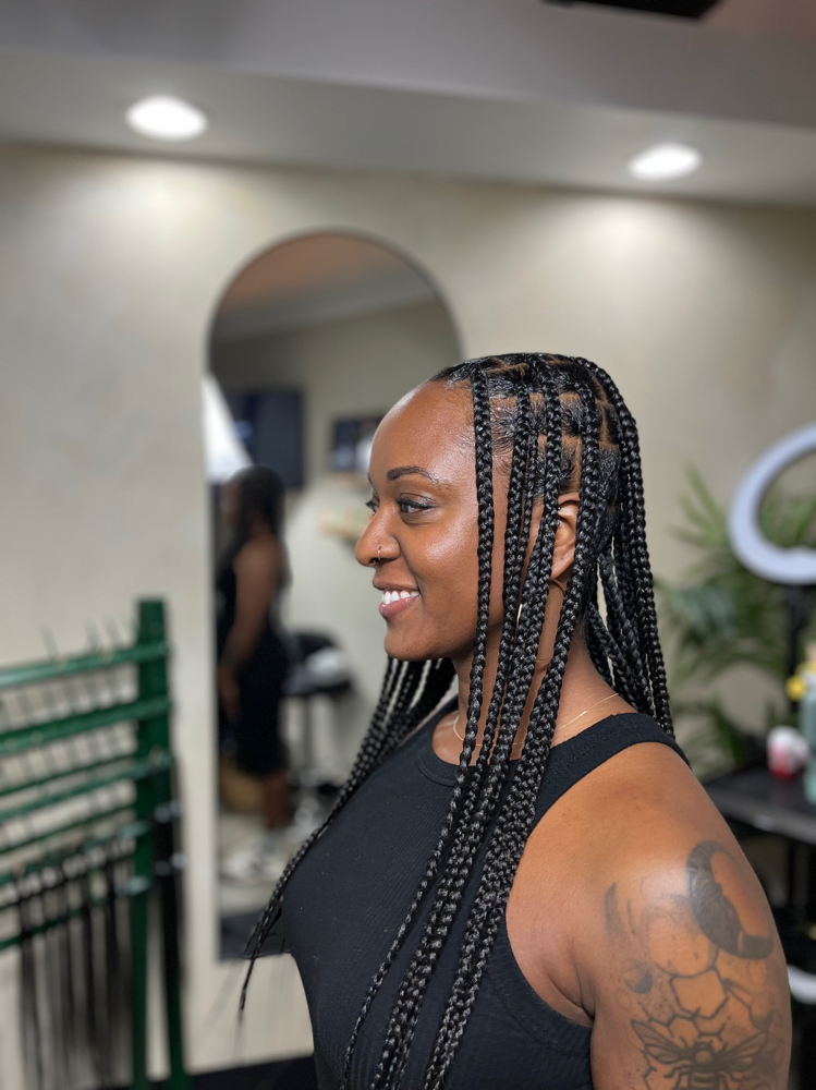 Large Knotless Braids