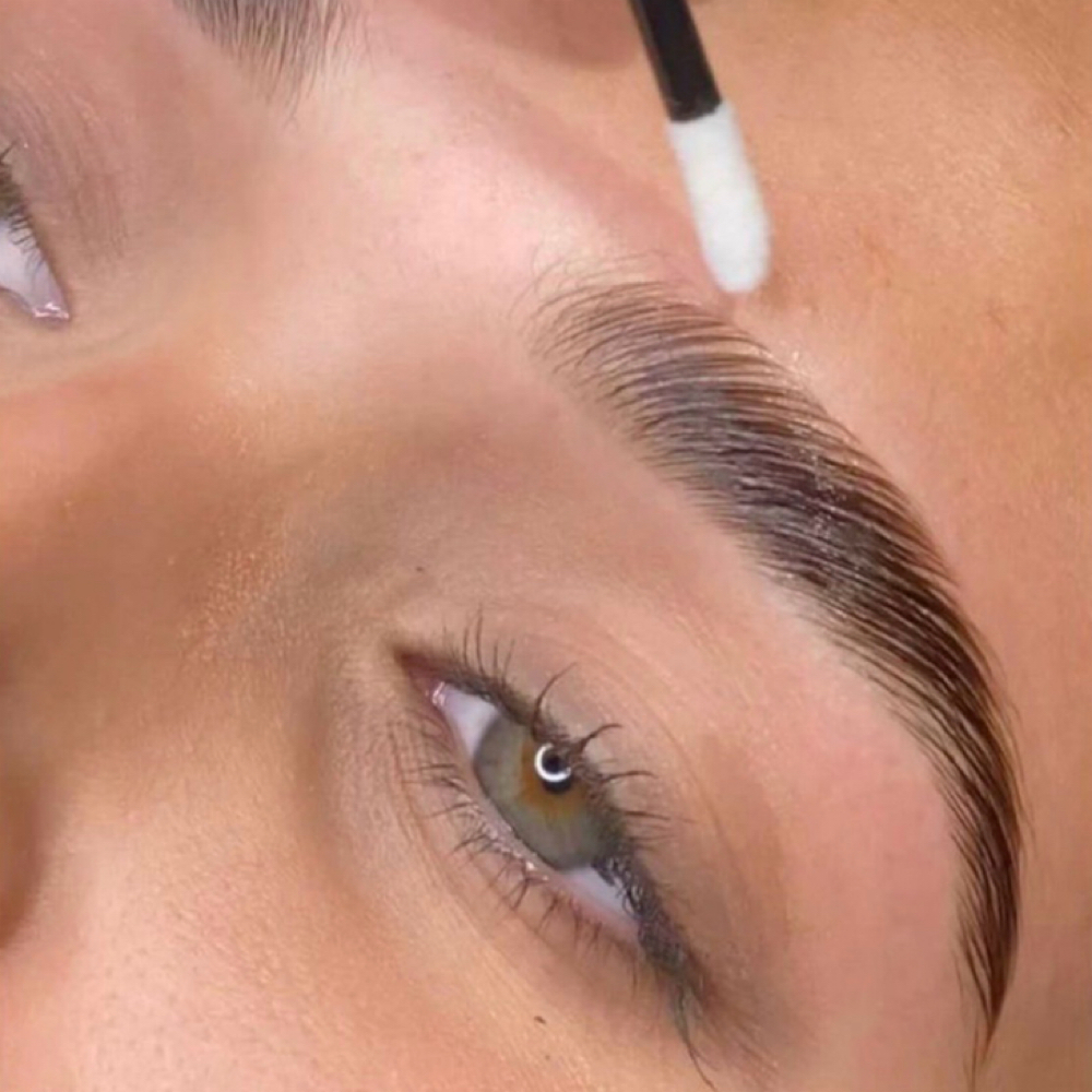 Brow Tint