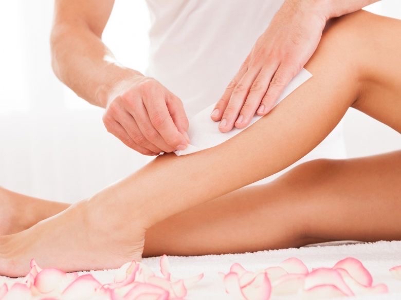 Cera En Media Piernas