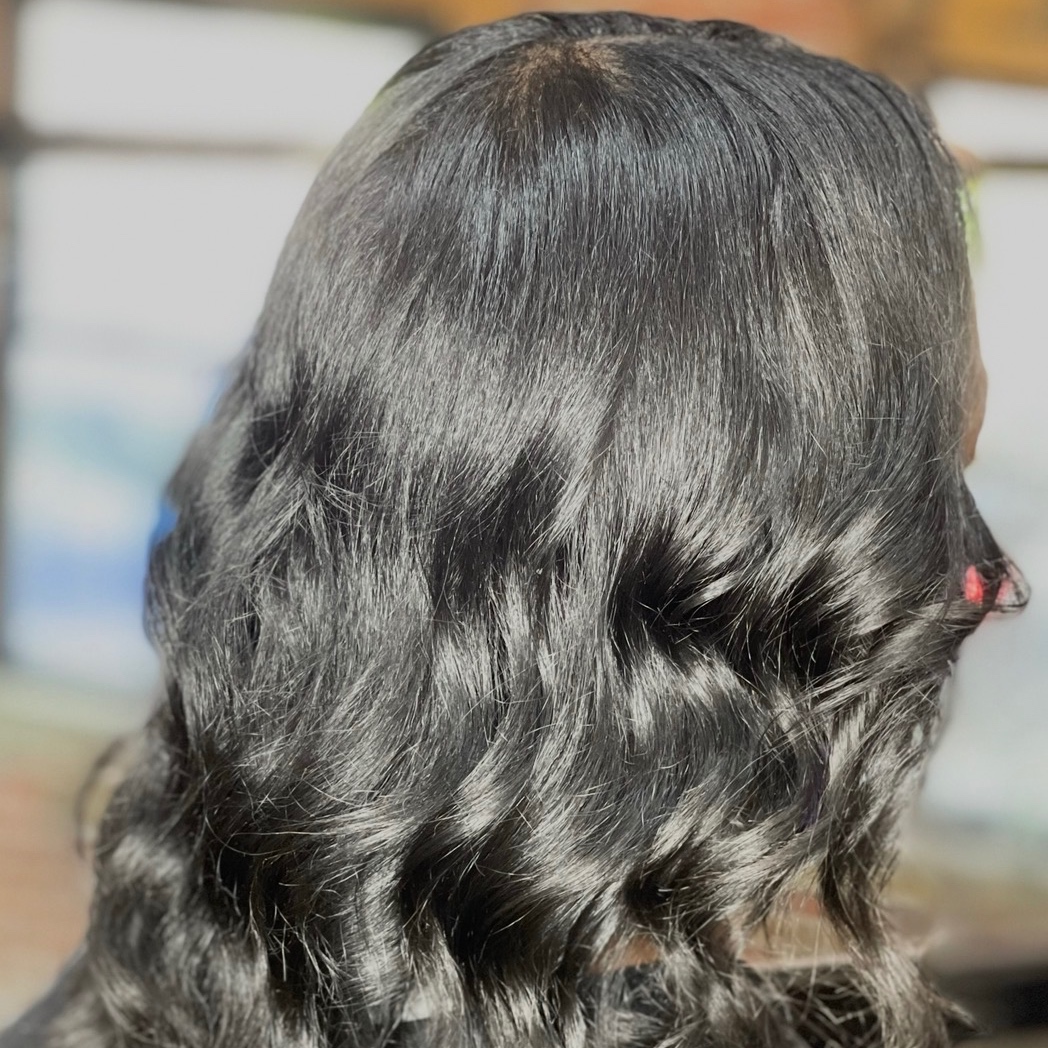 Luxe Silk Press/Blowout at Kept By Kanika in Oak Park, MI