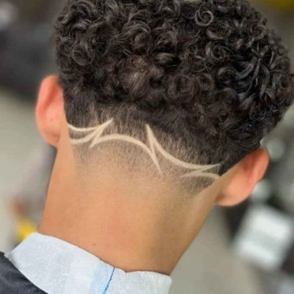 Design’s at MVP Fadez Barber Studio in Elkhart, IN