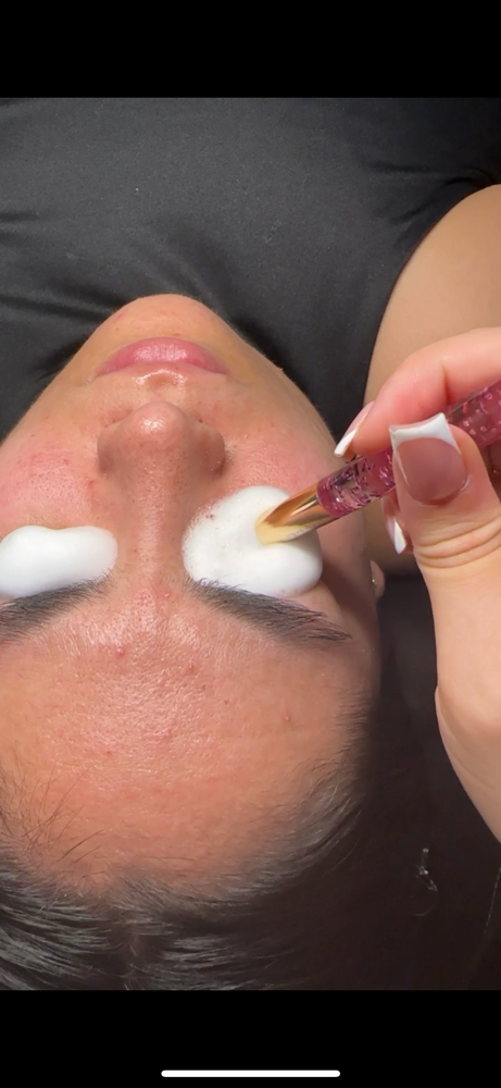 Lash Bath