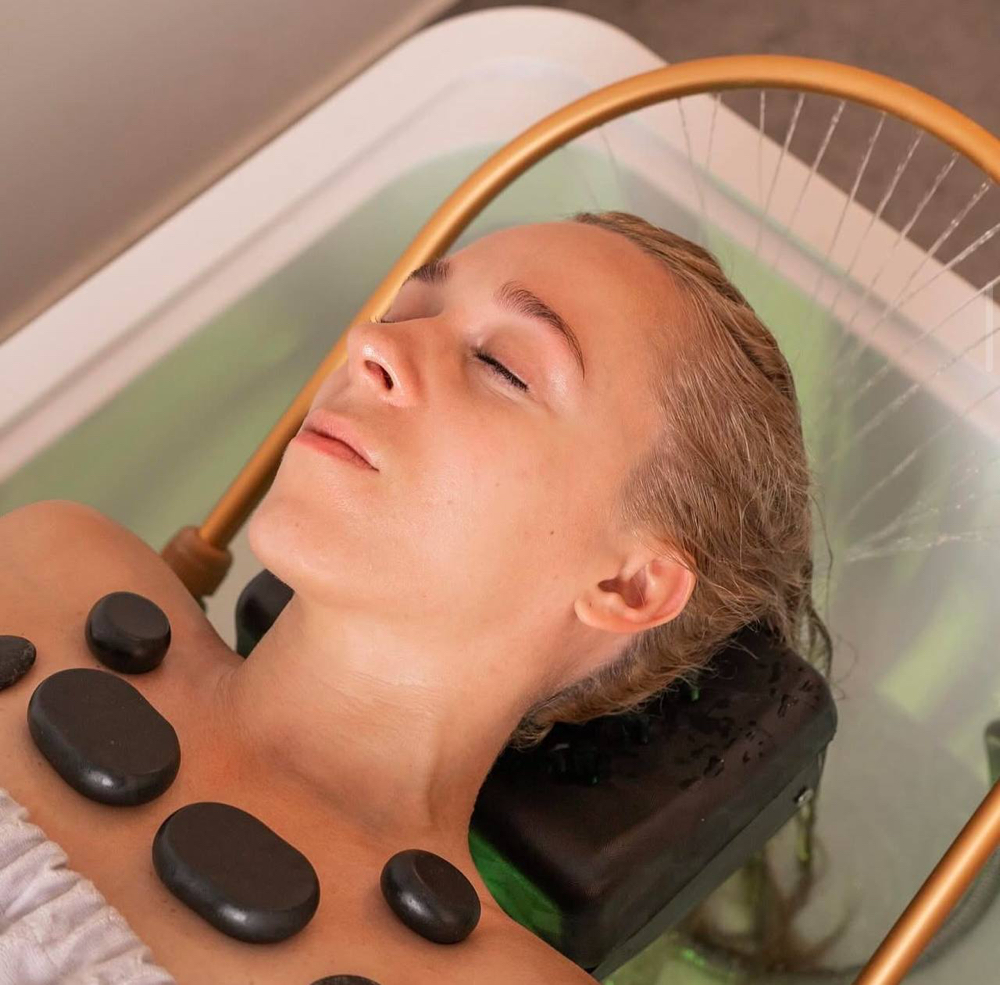 Head Spa THERAPY