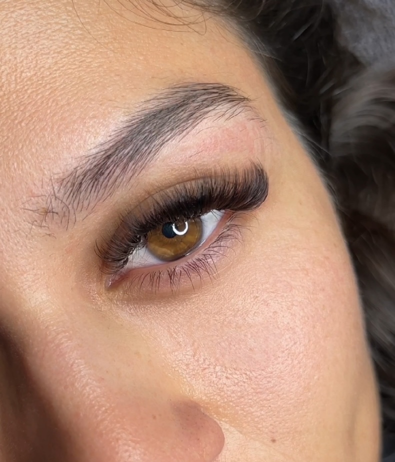 Ember -Brown Lash Infill