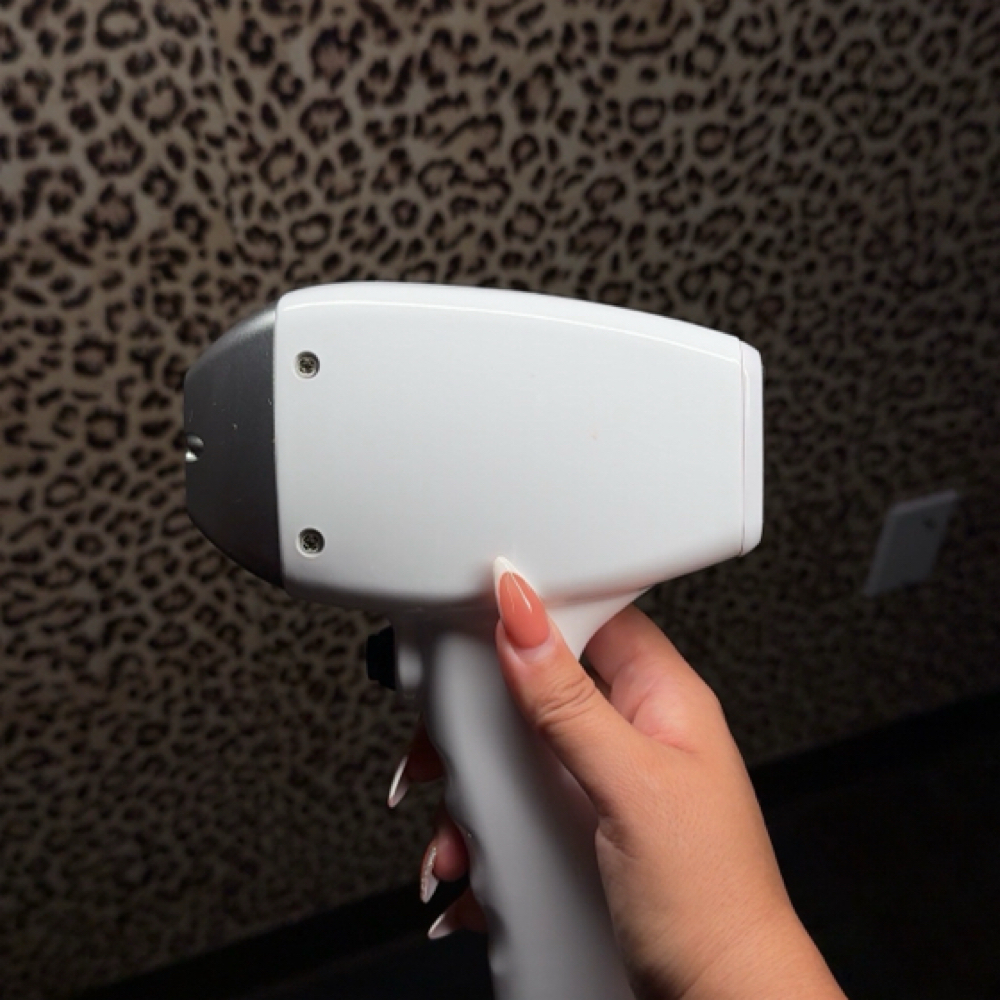 Underarm Laser Hair Removal at Belles Royal Spa in Weslaco, TX