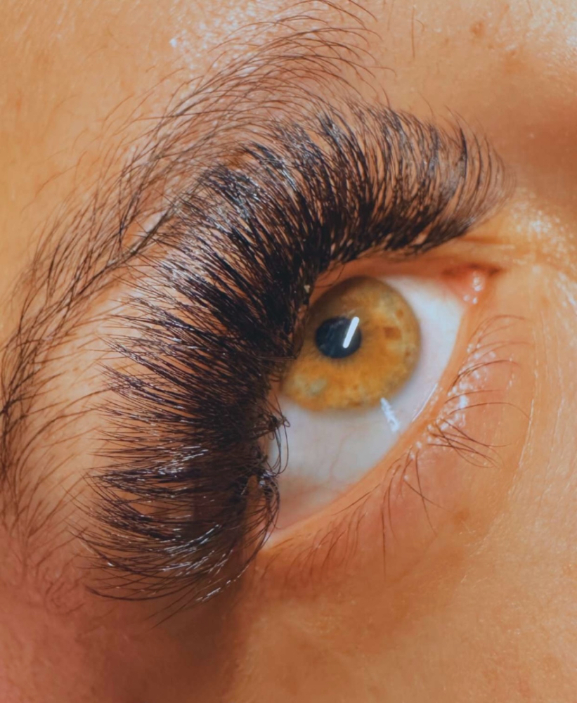 Volume Lash Extensions