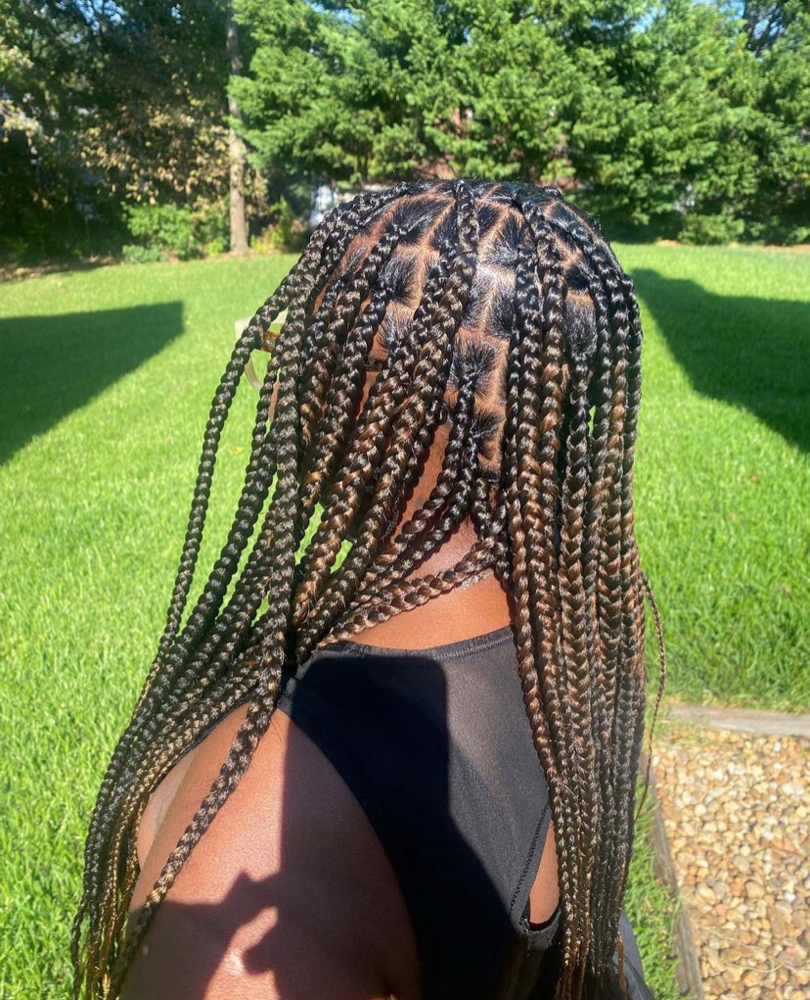 Medium Knotless Braids