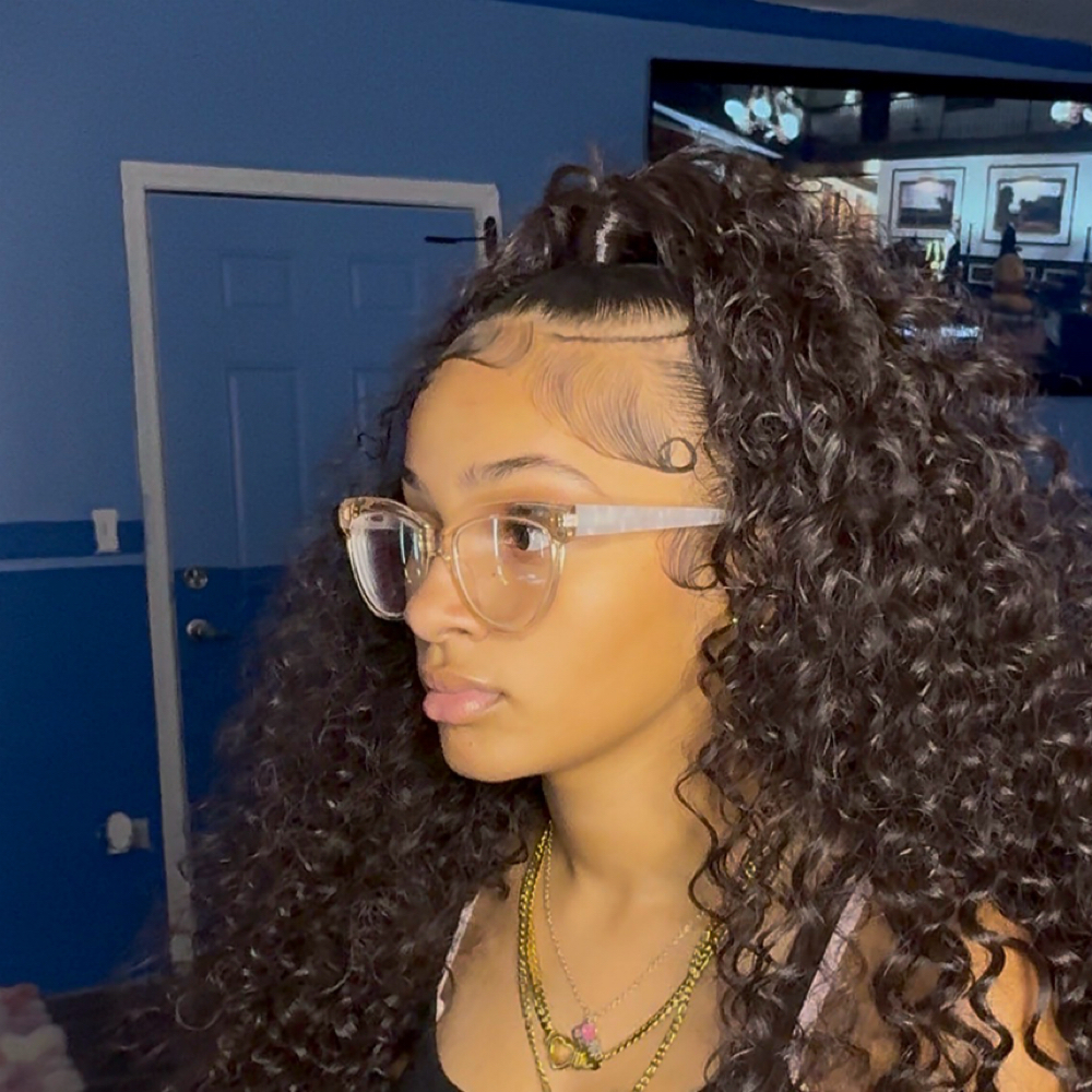 Quickweave Ponytail at VERALUXEBEAUTYBYYANA in Waukegan, IL