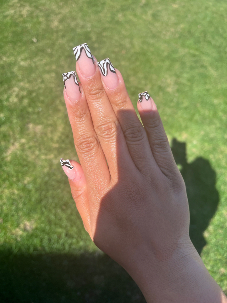 Short Nails With Tips