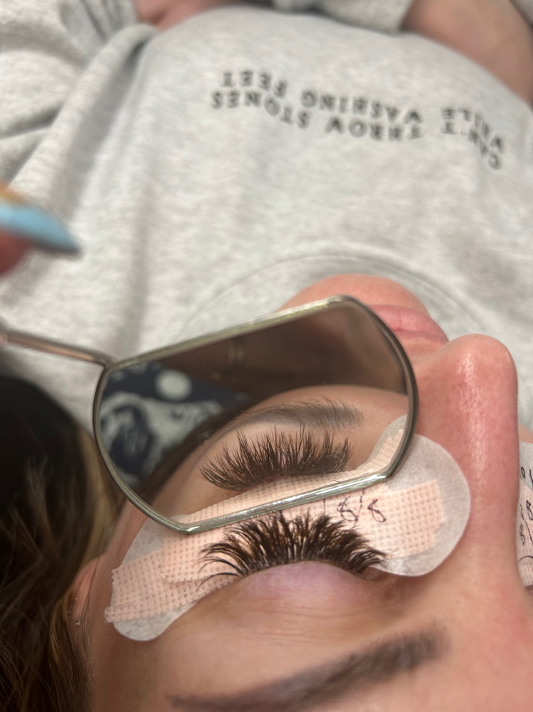 Brown Lashes 2-week Fill
