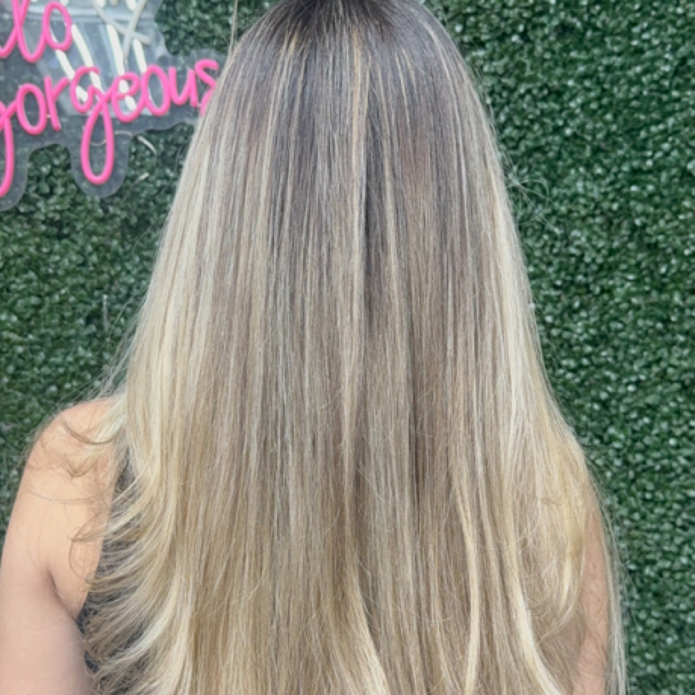 Full head highlight at Hairbyfendi in Brooklyn, NY