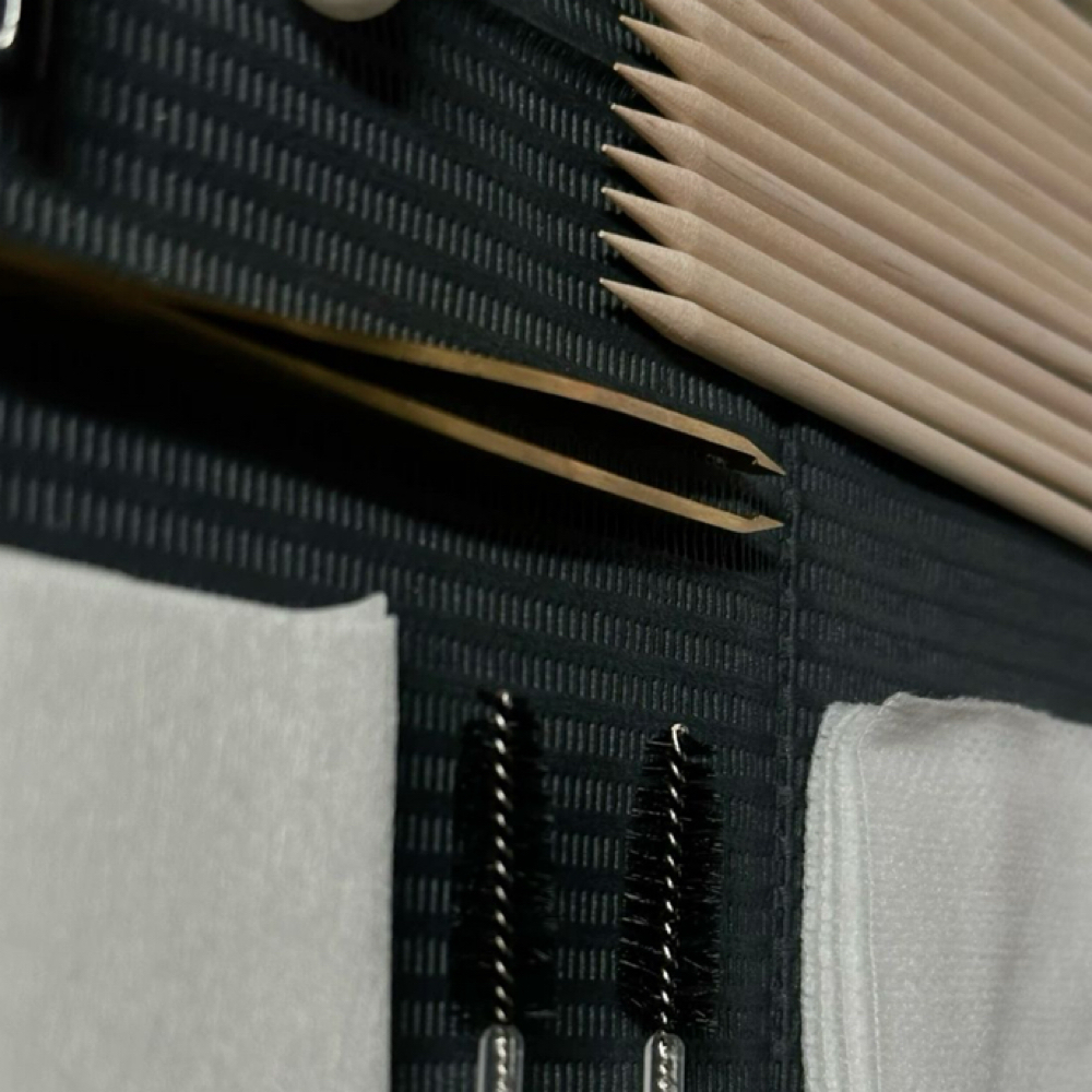 Brow Wax at HIGH BEAUTY in Gearhart, OR