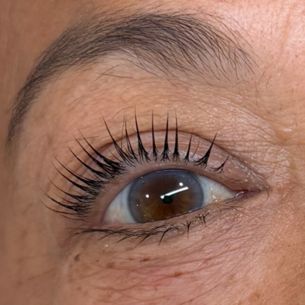 Lash Lift at Liv’s Esthetics in Springboro, OH