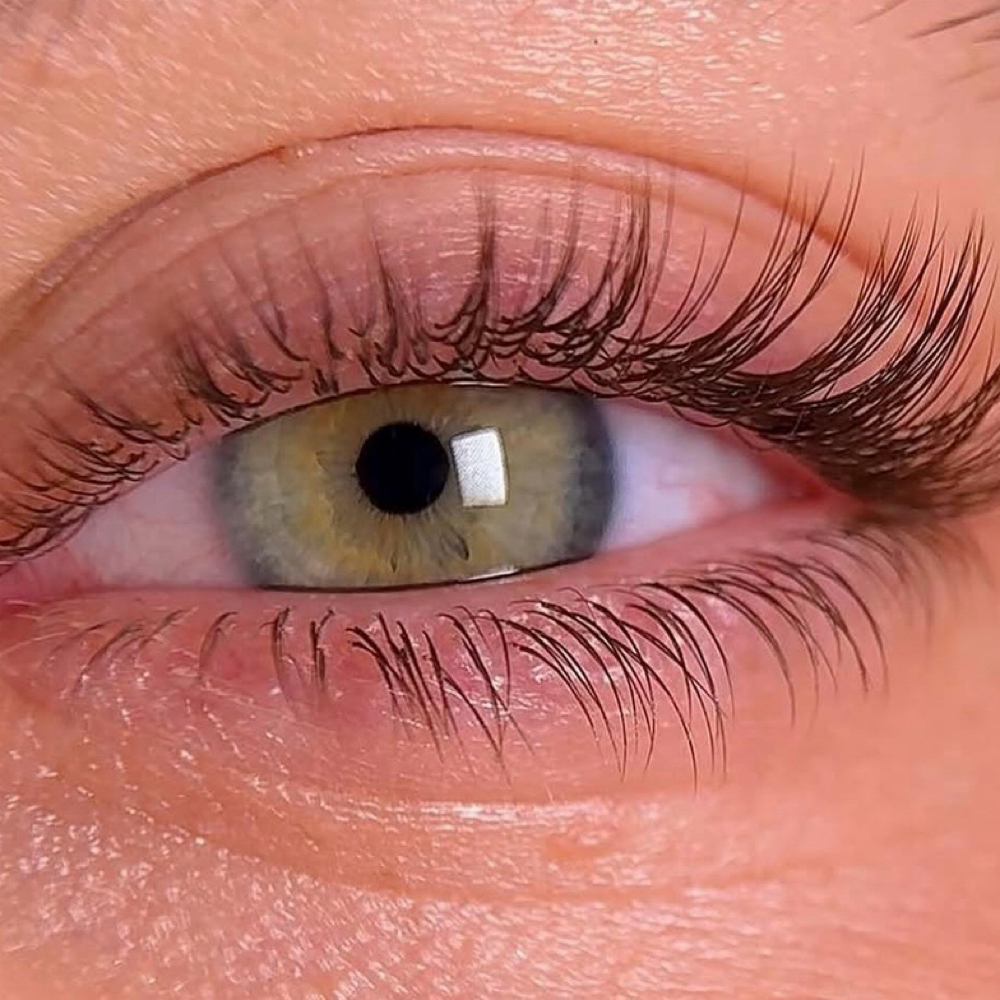 Classic Eyelash Extensions at Dona Pmu Studio in Jacksonville, FL
