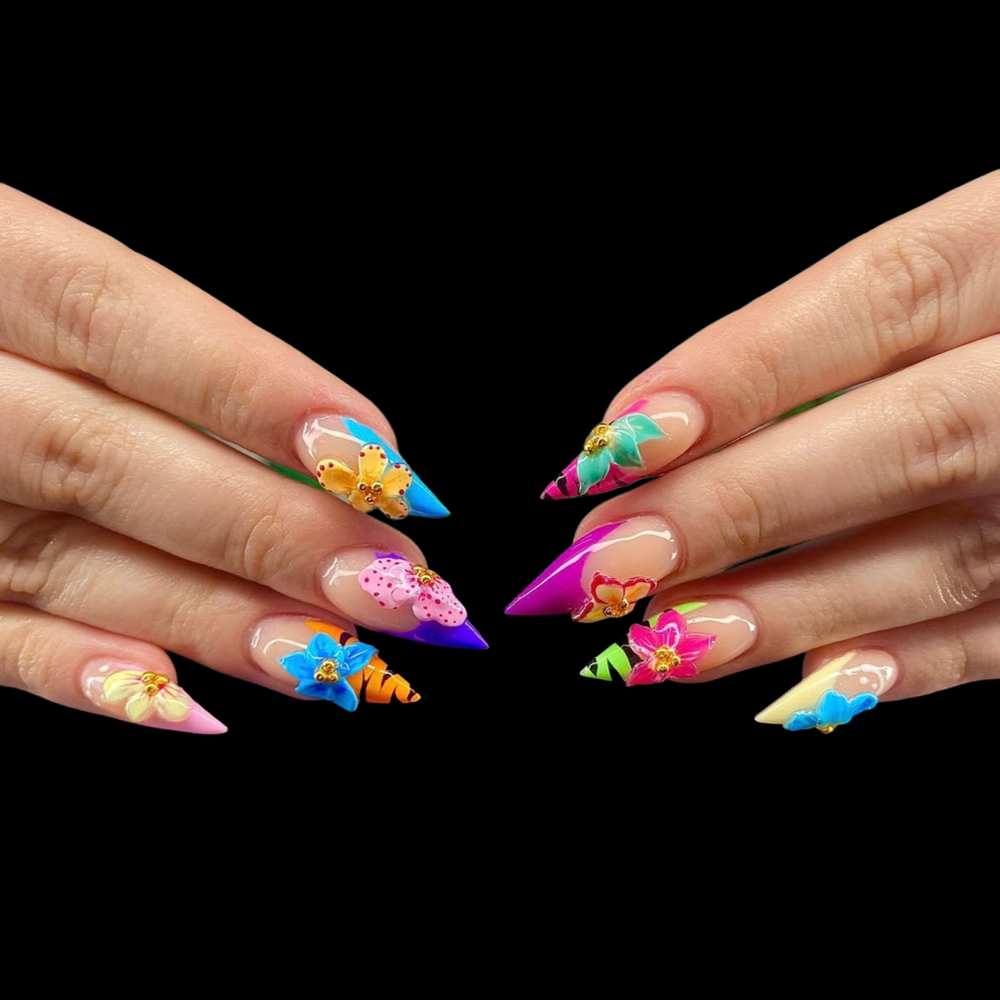 Nail Art & Gems