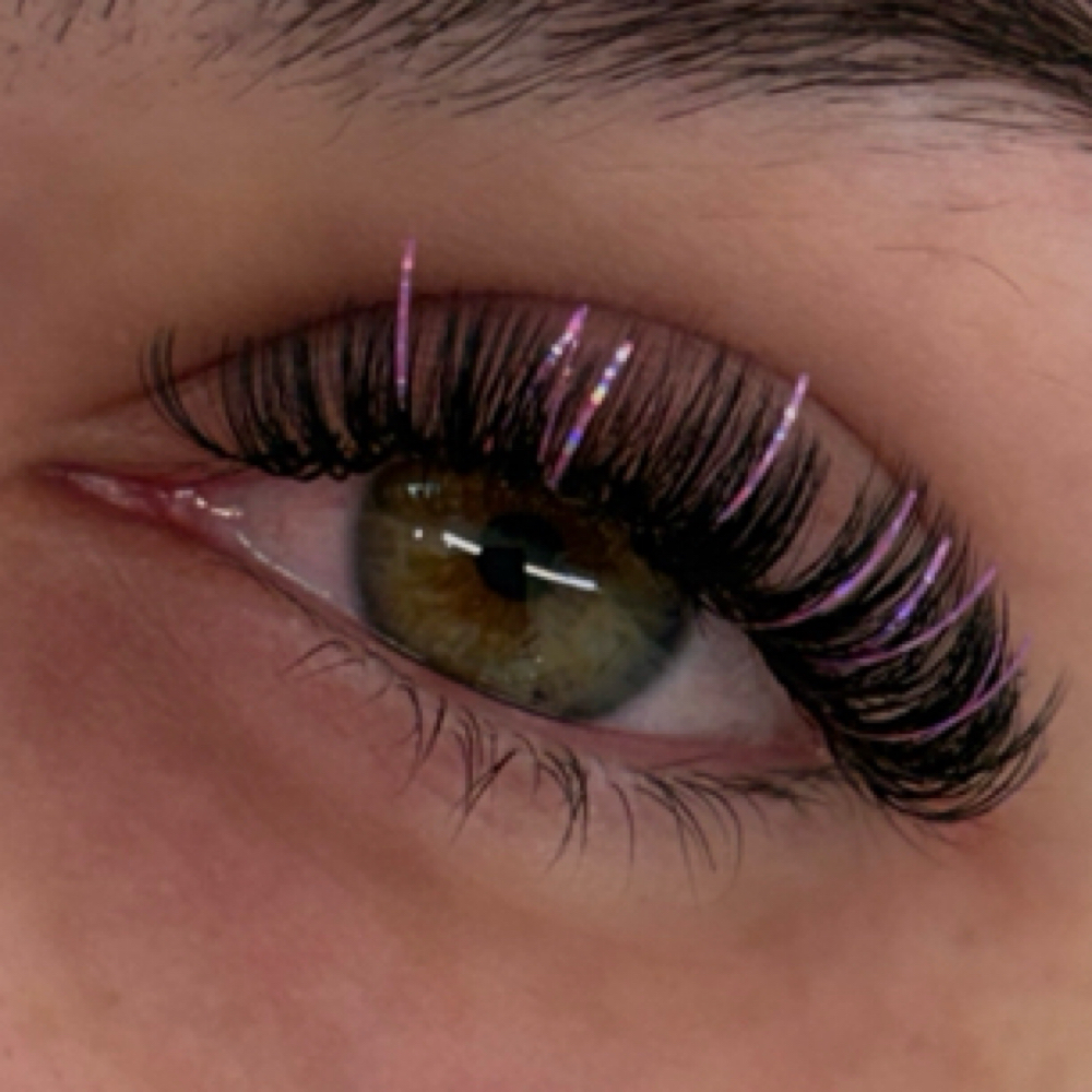 𝐓𝐢𝐧𝐬𝐞𝐥 𝐋𝐚𝐬𝐡𝐞𝐬 at WinksbyRy Lash Studio in Leander, TX