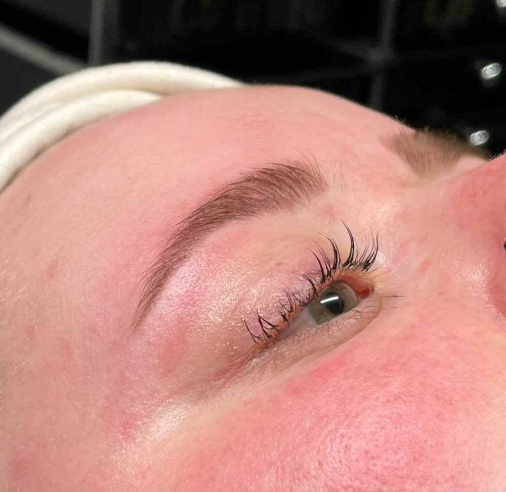 Brow Wax & Tint