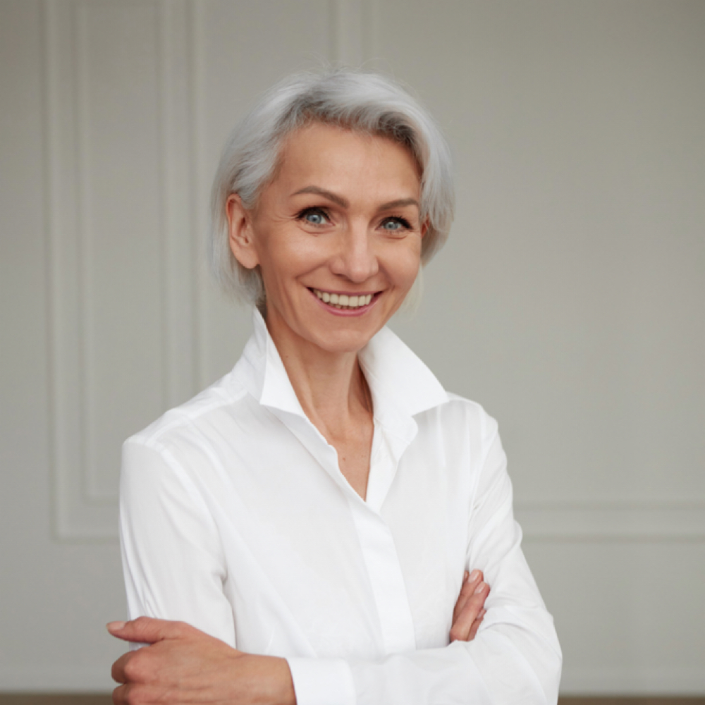 Haircut • Women Senior at Elliott Milan the Salon in Alpharetta, GA