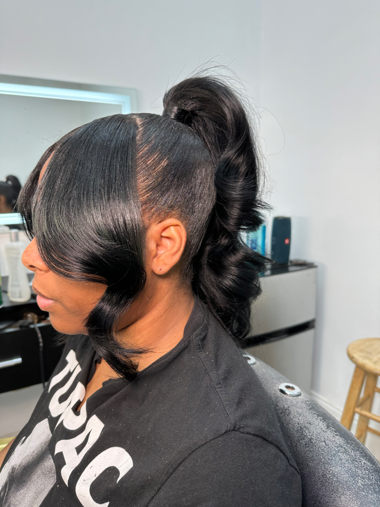 Mid Ponytail w Bang