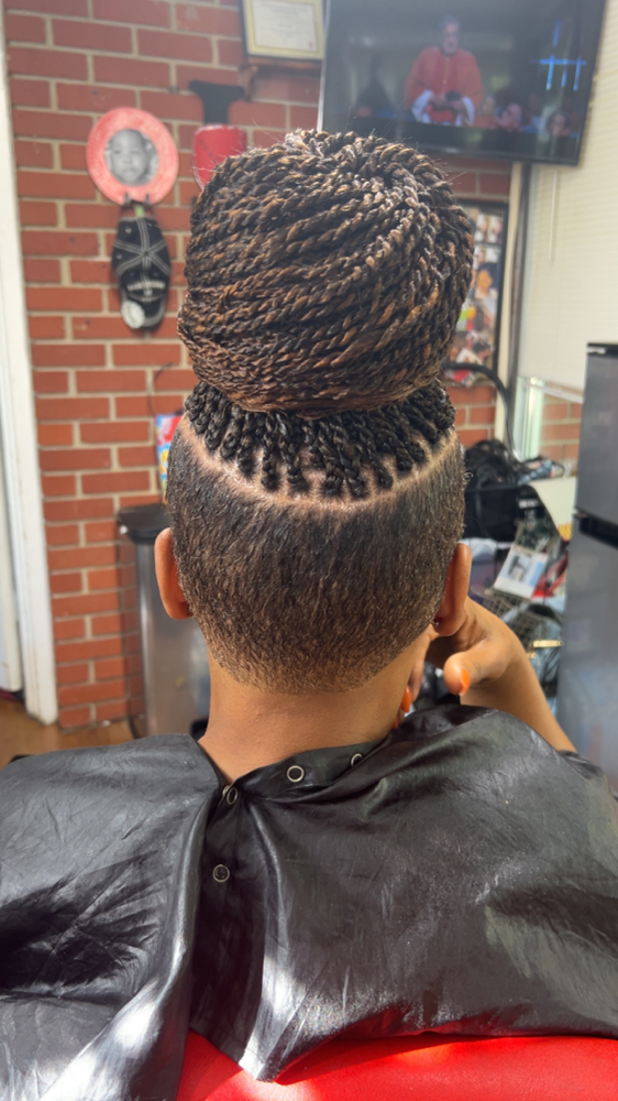 Half Head senegalese twist