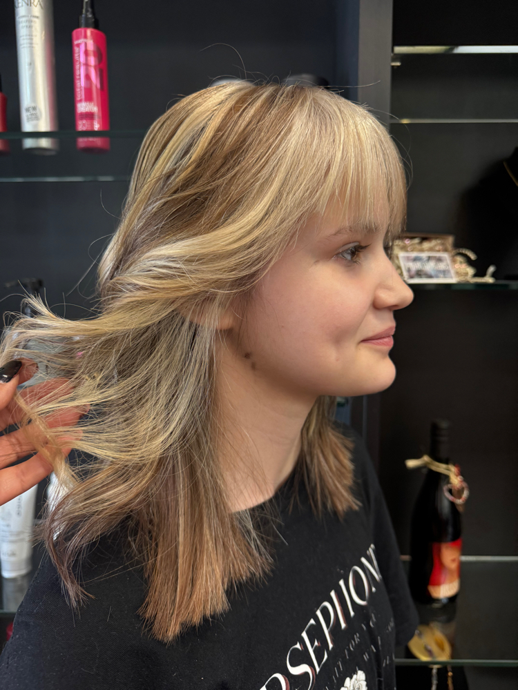 Blonde Signature