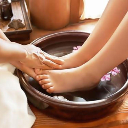 Essential Spa Pedicure W/out Polish