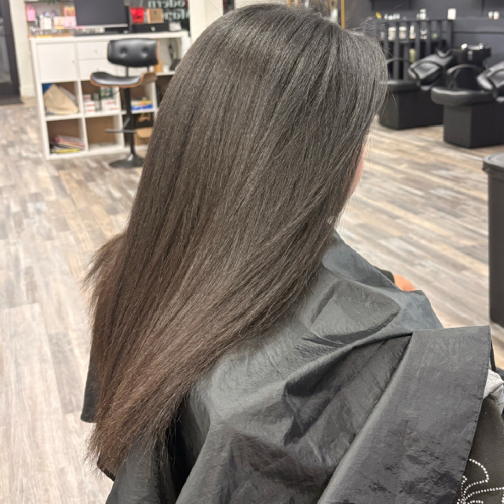 Thermal Style On Textured Hair at Modern Mane Salon in Selah, WA